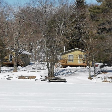 Muskoka Shores Cottages Порт Карлинг Екстериор снимка