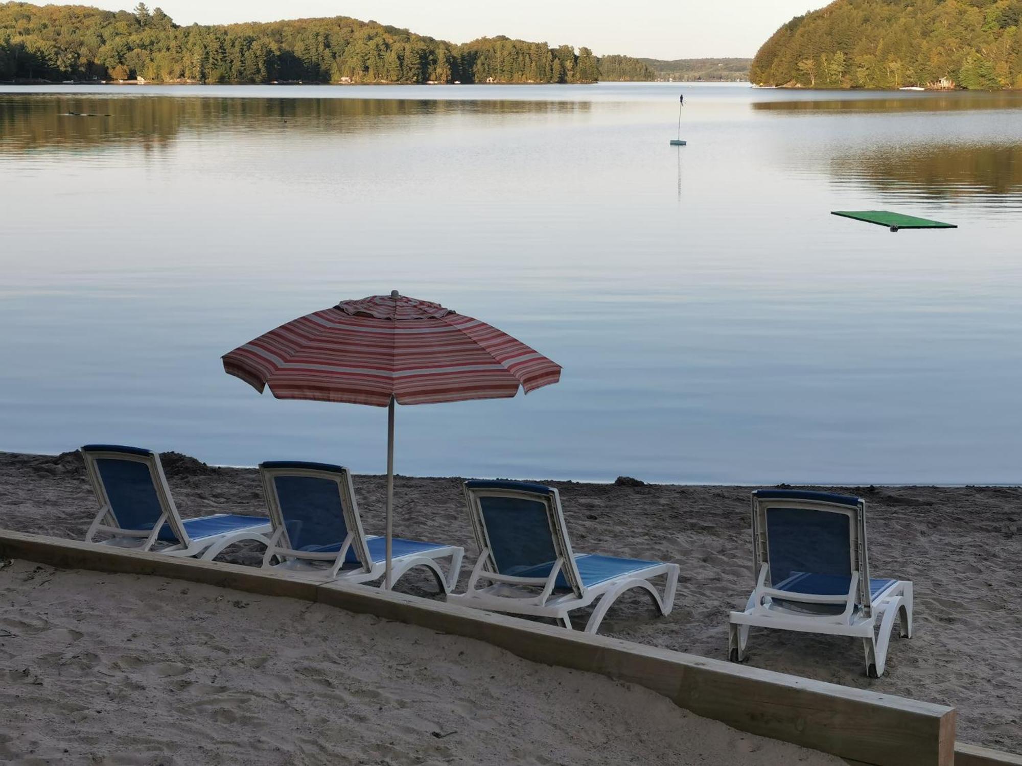 Muskoka Shores Cottages Порт Карлинг Екстериор снимка
