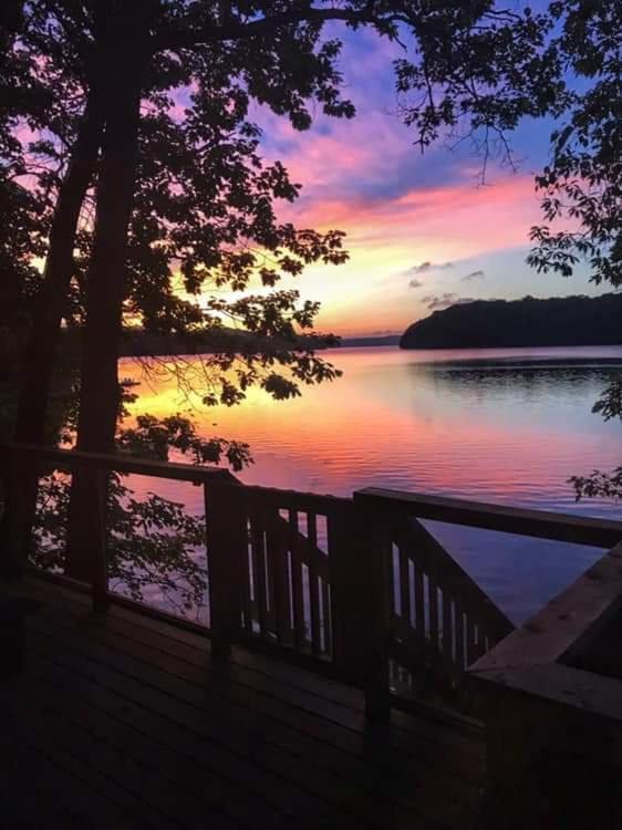 Muskoka Shores Cottages Порт Карлинг Екстериор снимка