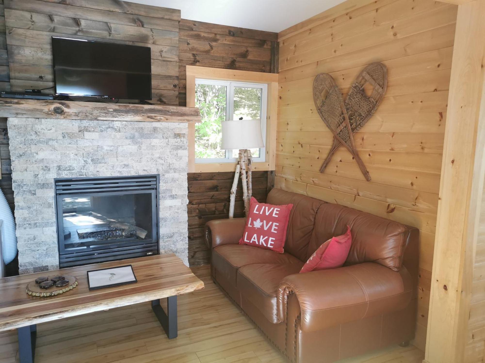 Muskoka Shores Cottages Порт Карлинг Екстериор снимка
