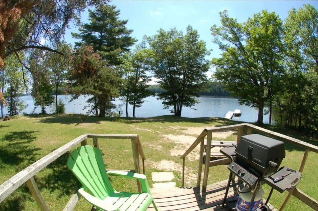 Muskoka Shores Cottages Порт Карлинг Екстериор снимка